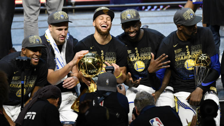Warriors Beats Cavaliers to Win Back to Back and 3 out of 4 NBA Championships